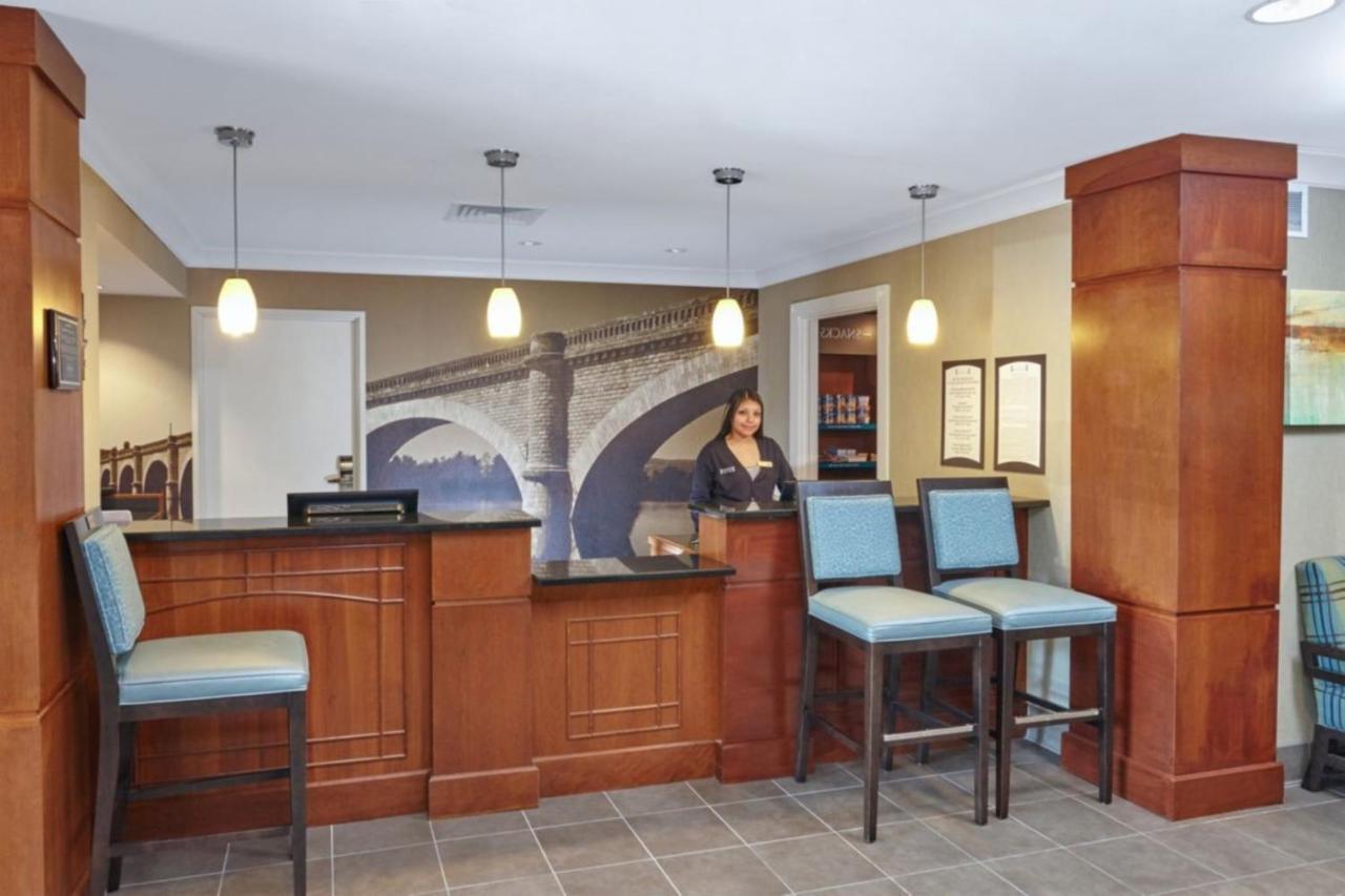 Staybridge Suites Lincolnshire By Ihg Extérieur photo