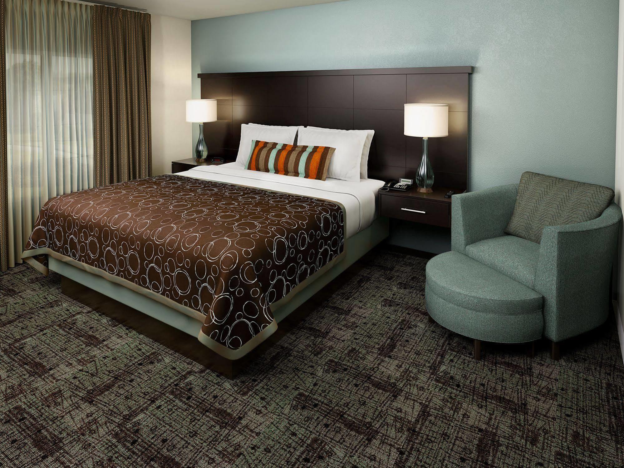 Staybridge Suites Lincolnshire By Ihg Extérieur photo