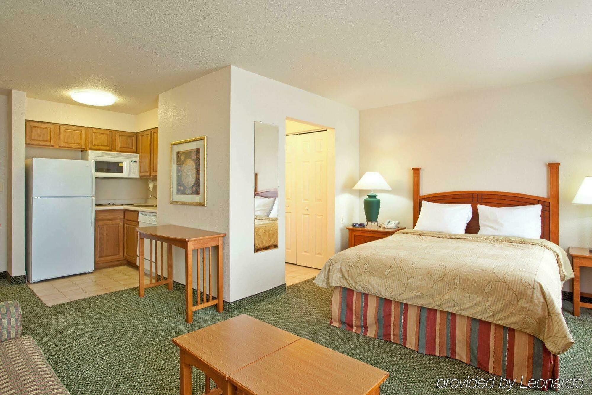 Staybridge Suites Lincolnshire By Ihg Extérieur photo